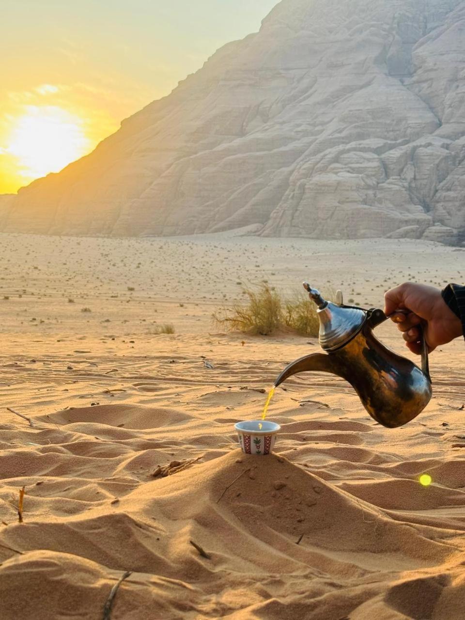 Star Magic Camp Hotel Wadi Rum Exterior photo